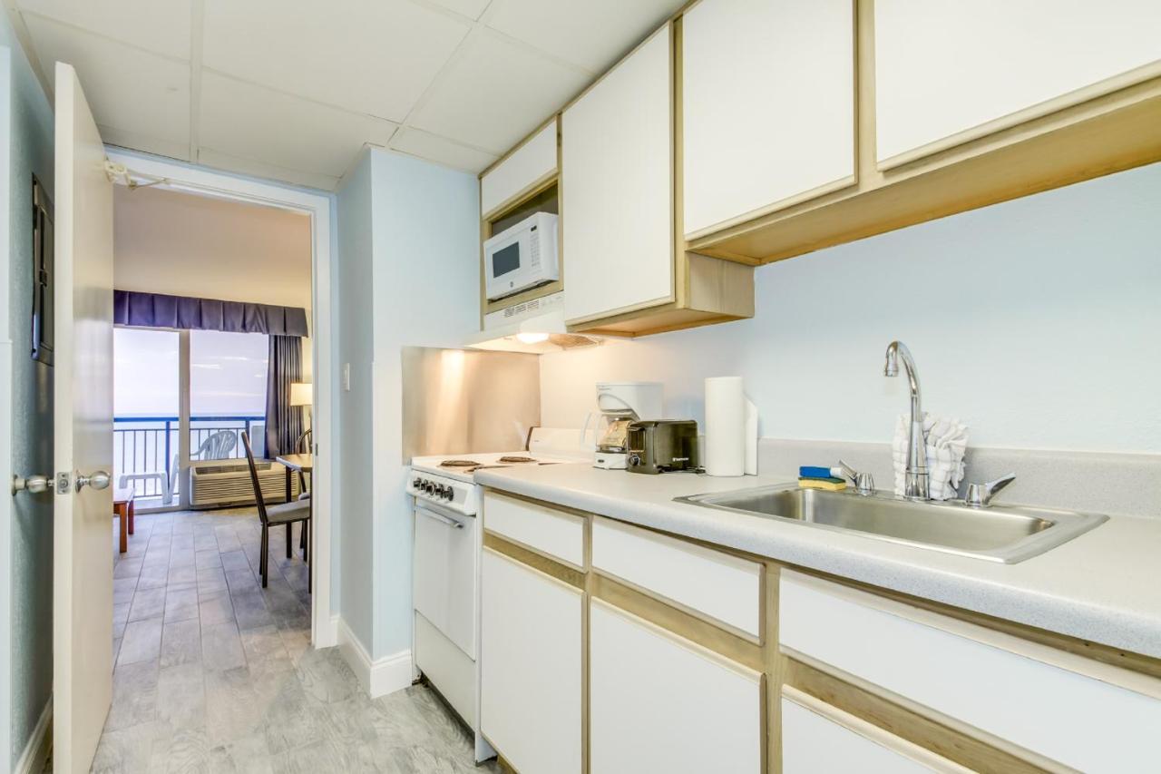 Hosteeva Oceanfront Boardwalk Beach Resort With Balcony マートルビーチ エクステリア 写真
