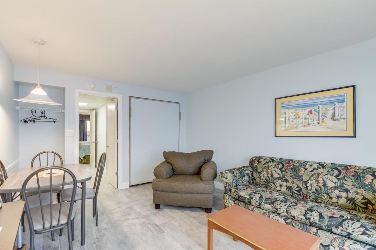 Hosteeva Oceanfront Boardwalk Beach Resort With Balcony マートルビーチ エクステリア 写真